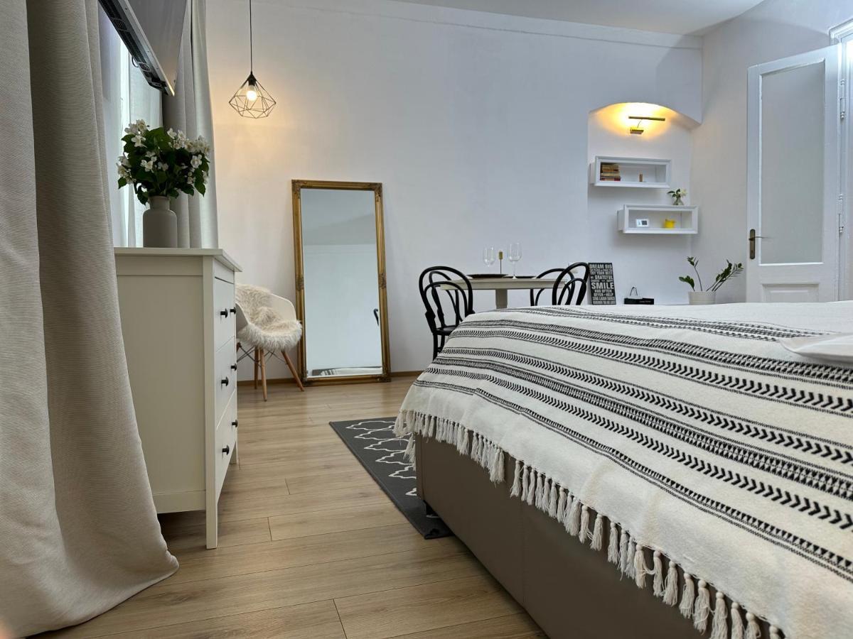 Downtown Residence Sibiu Esterno foto