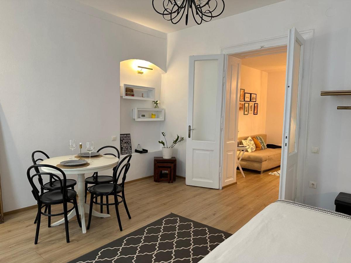 Downtown Residence Sibiu Esterno foto